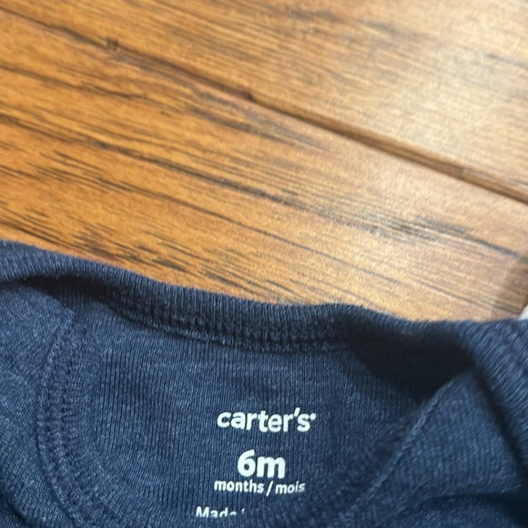 Four long sleeve onesies - Picture 4 of 4